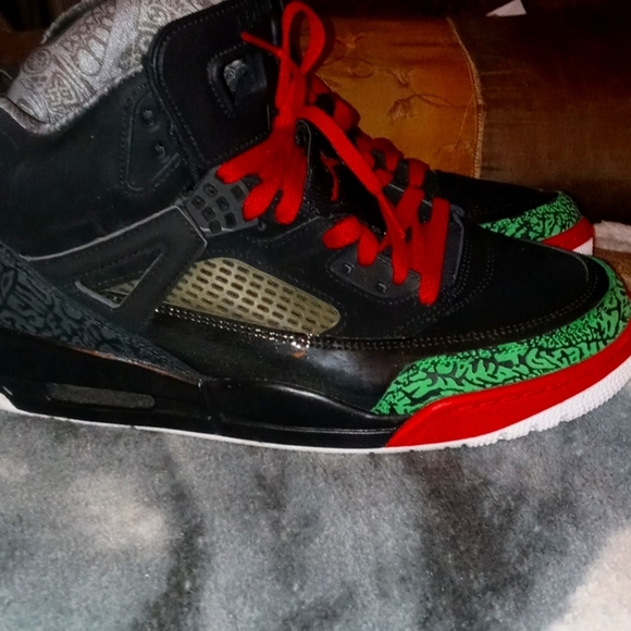 Men Jordan's - Picture 1 of 11